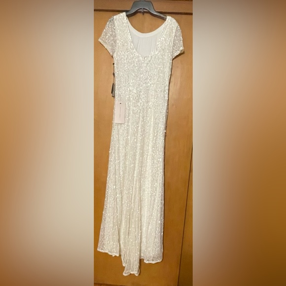 Adrianna Papell Scoop Back Sequin Gown- Ivory - Picture 8 of 16